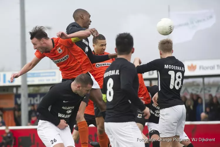 Spanning in Tweede Divisie volledig terug: Katwijk pakt periodetitel en koppositie