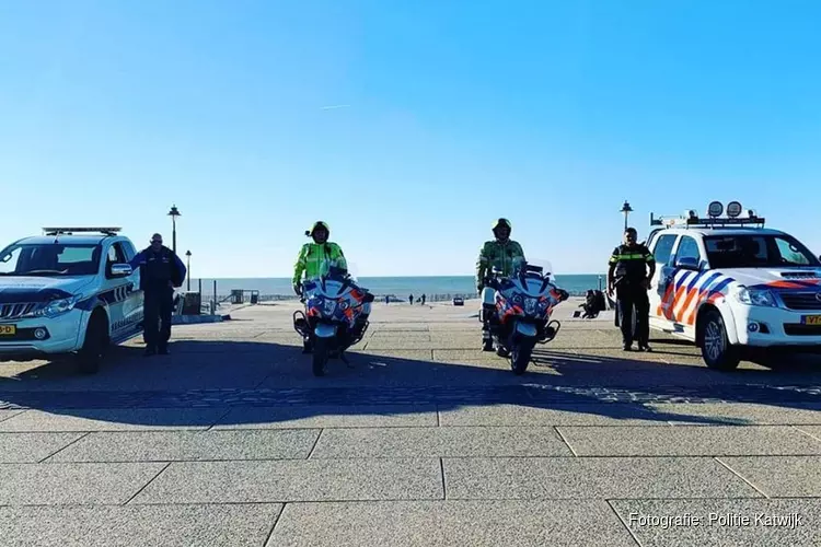 Toegangswegen naar boulevard en strand afgesloten