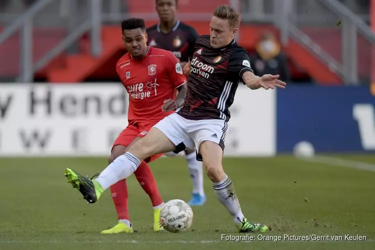FC Twente en Feyenoord delen de punten in foutenfestival