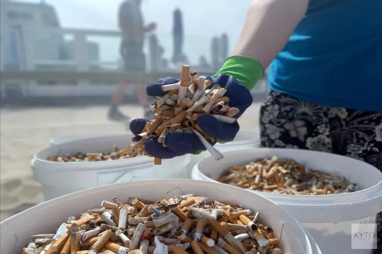 57.772 peuken en dertig jaar oude chipsverpakkingen van de stranden gehaald