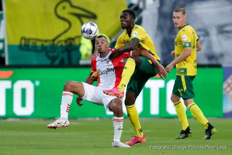 FC Emmen bezorgt ADO Den Haag eerste nederlaag