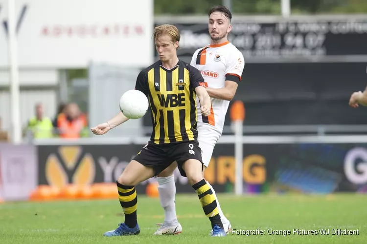 Van der Moot beslist derby tussen Rijnsburgse Boys en Katwijk
