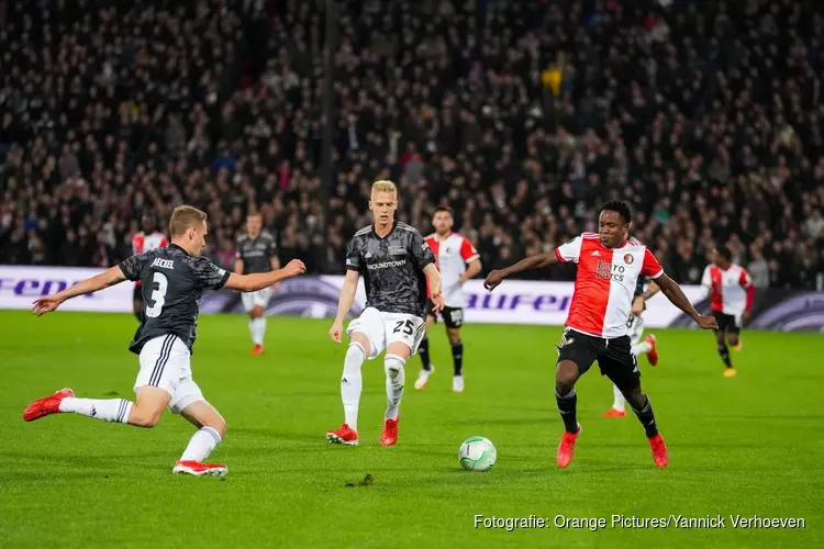 Feyenoord doet goede zaken met winst op Union Berlin